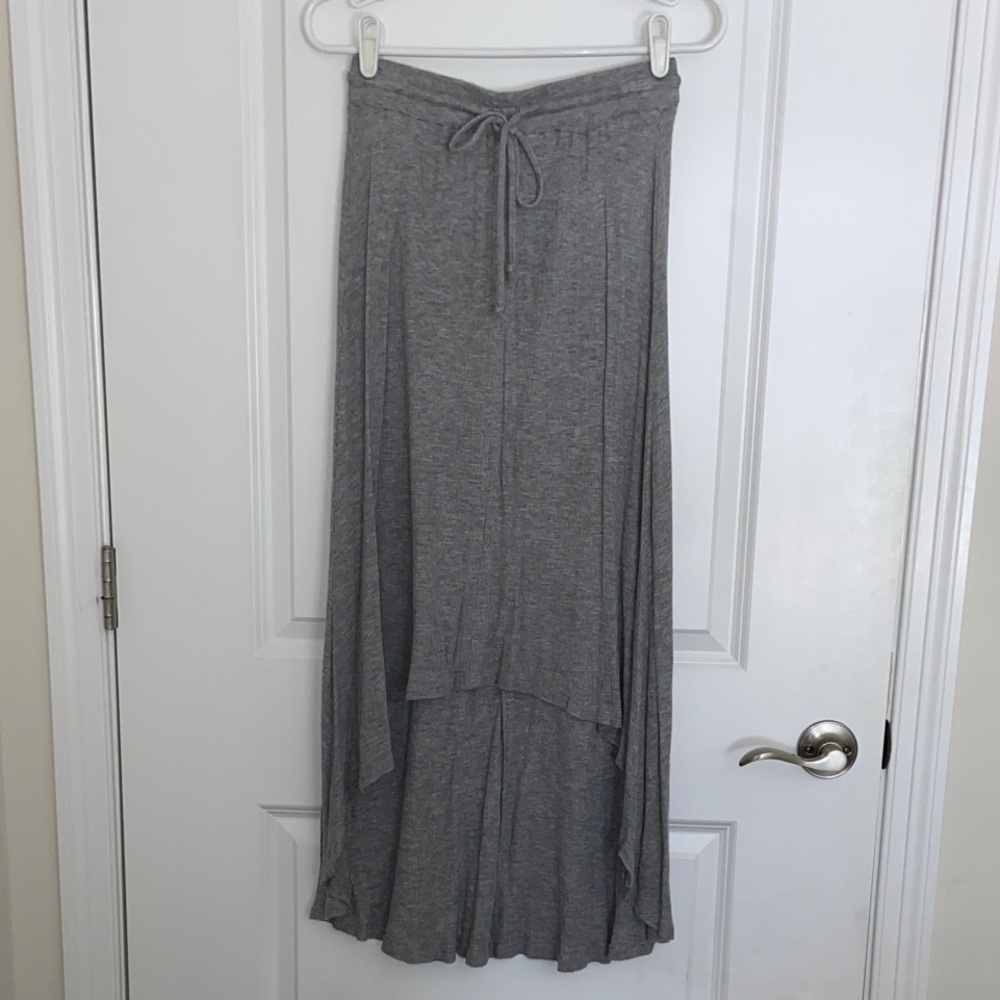 Alya Gray Maxi Skirt with High-Low Hem